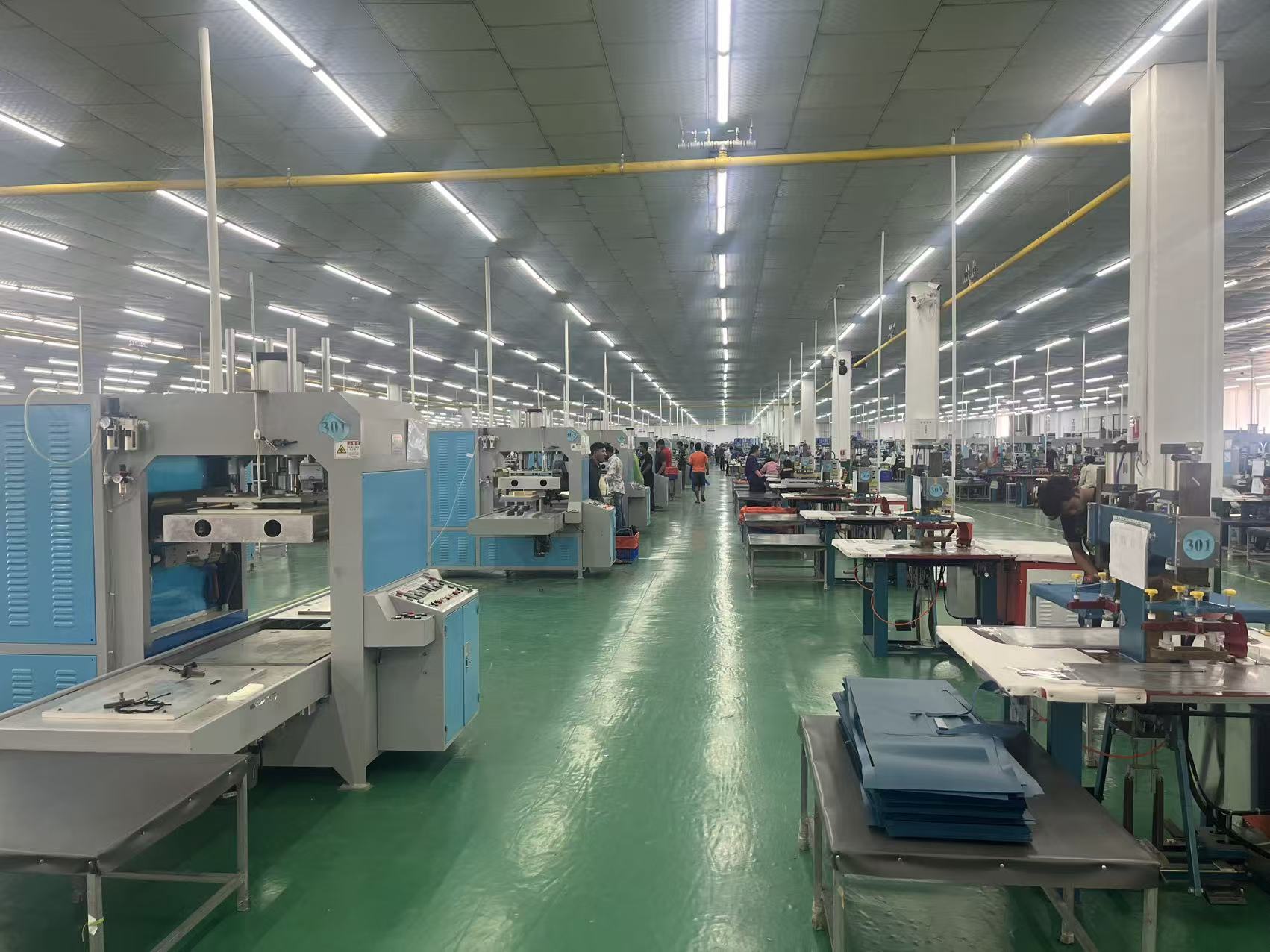 NATURE OUTDOOR waterproof bag welding production facility